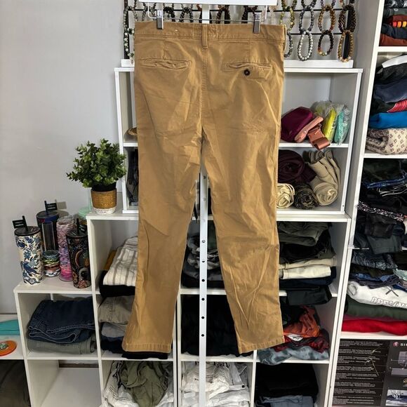 American Eagle Outfitters Tan Chinos Classic Style 30x34 original straight - Picture 5 of 8